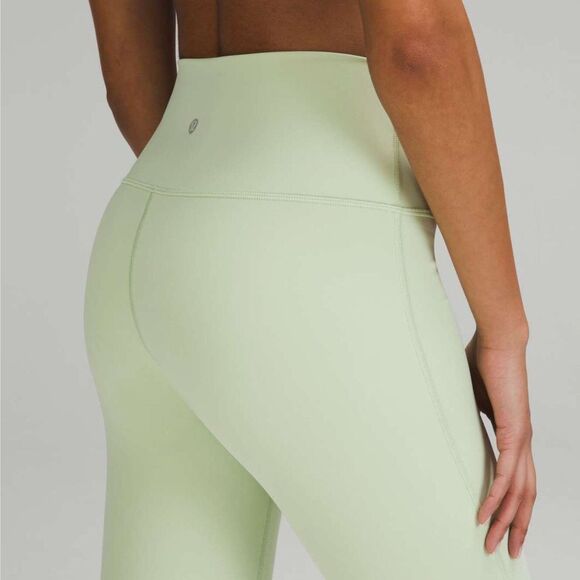 Lululemon Leggings Cropped Sz 8 Wunder Under 23” High Rise Creamy Mint Green NEW - Picture 3 of 7